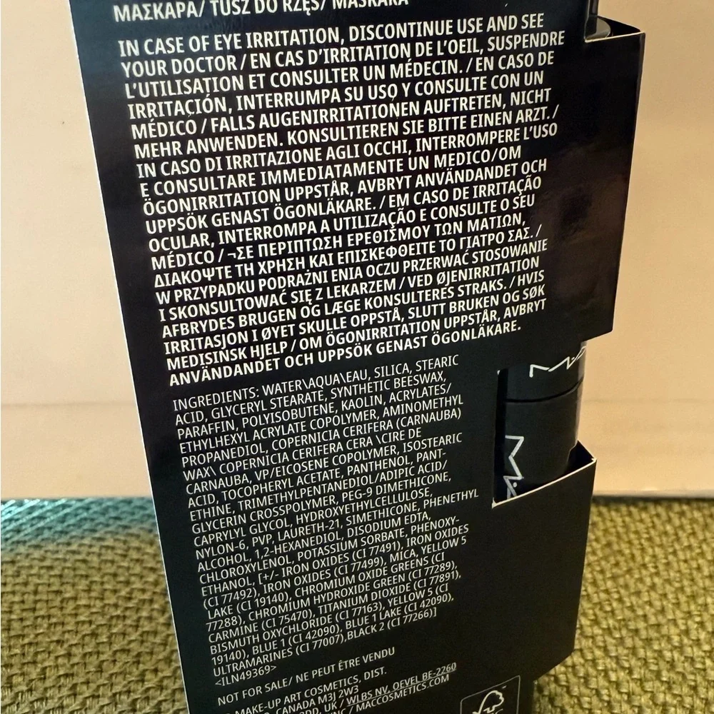 MAC Superstack Mascara Mini MACSTACK - Picture 2 of 5